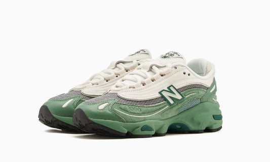 New Balance 530 « Blanc Gris Bleu Marine »