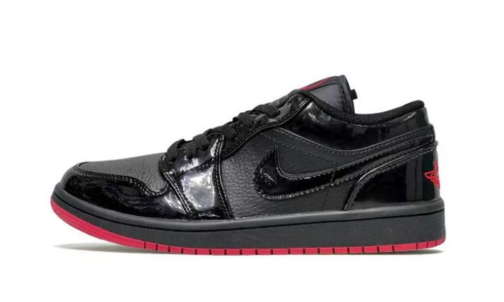 Air Jordan 1 Low « Black Toe »