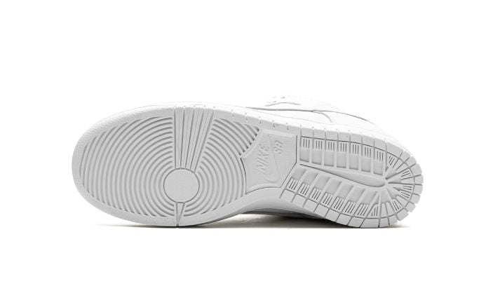 Nike x Jarritos SB Dunk Low