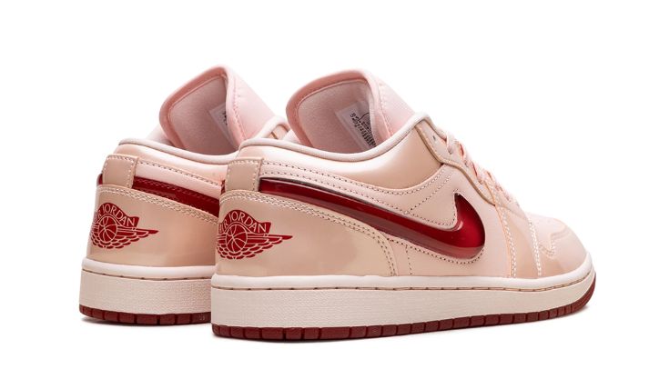 Air Jordan 1 Low « Black Toe »