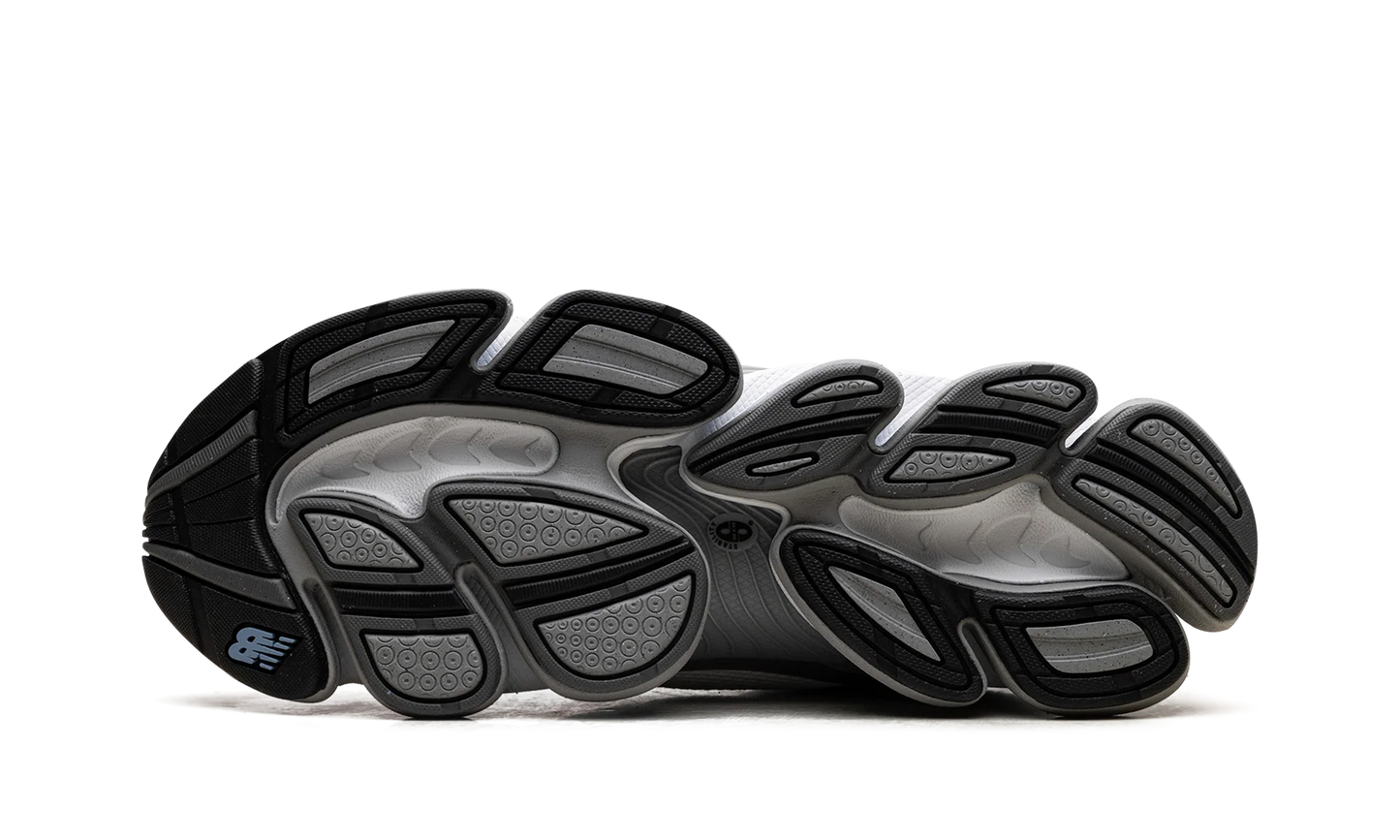 New Balance Abzorb 2000 "White / Silver Metallic"