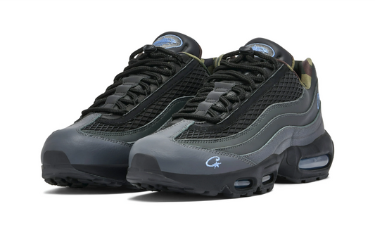Nike Air Max 95 Essential « Triple Black »