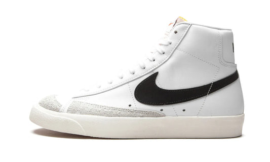 Nike BLAZER MID '77 "White/Black"