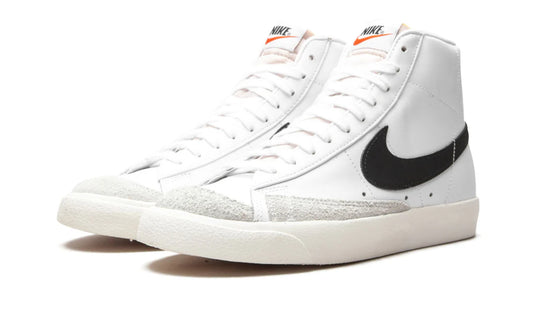 Nike BLAZER MID '77 "White/Black"
