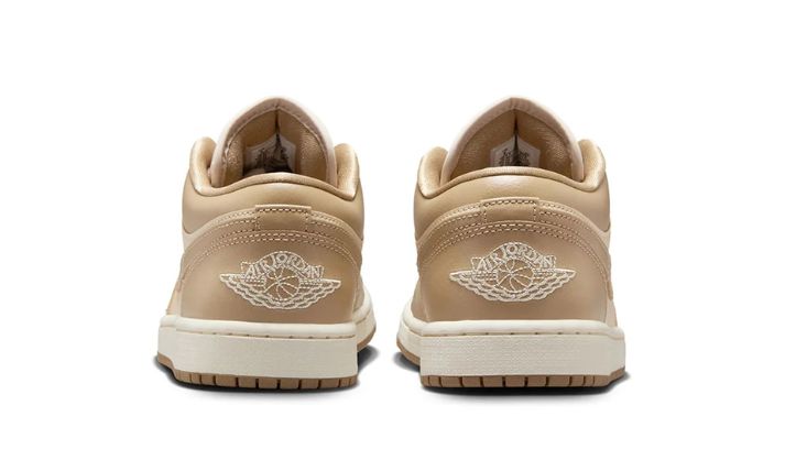 Air Jordan 1 Low « Black Toe »