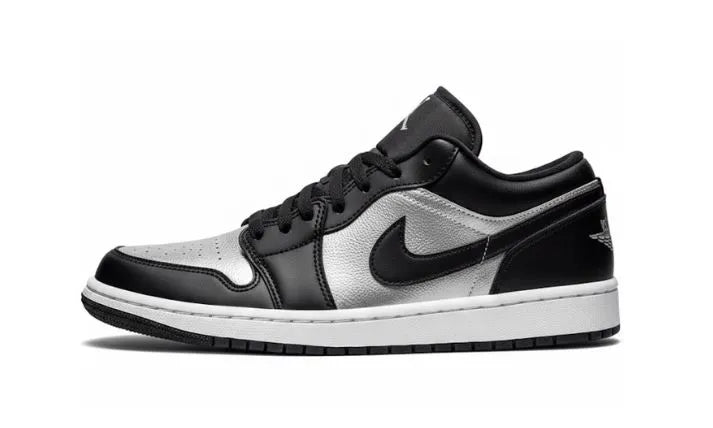 Air Jordan 1 Low SE "Silver Toe"