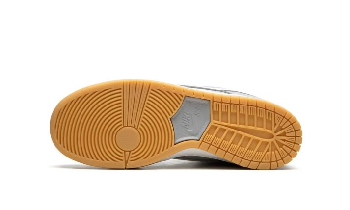 Nike x Jarritos SB Dunk Low 