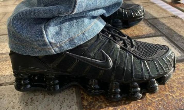 Nike x Jarritos SB Dunk Low 