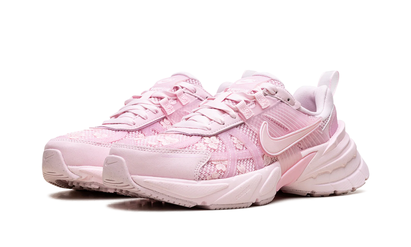 Nike x Jarritos SB Dunk Low 