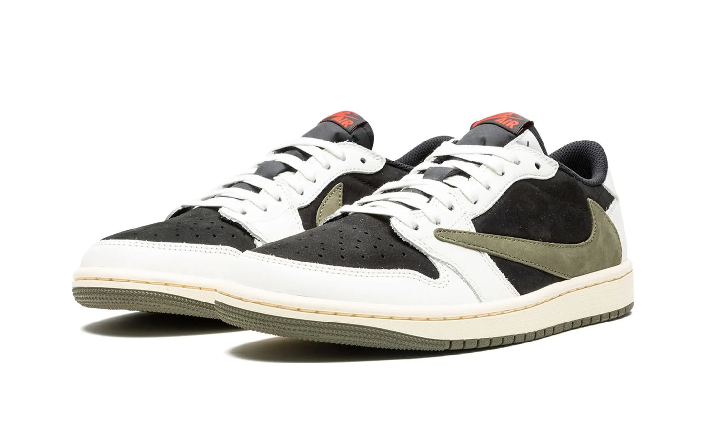 AIR JORDAN 1 BASSE « TRAVIS SCOTT » 