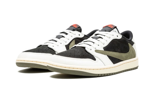 AIR JORDAN 1 BASSE « TRAVIS SCOTT » 