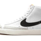 Nike BLAZER MID '77 « Blanc/Noir »